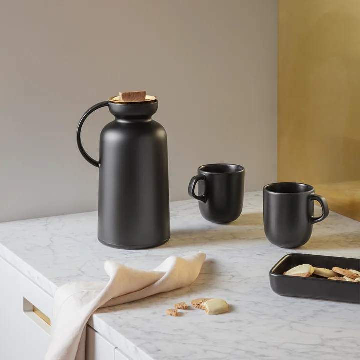 Silhouette Vacuum jug from Eva Solo