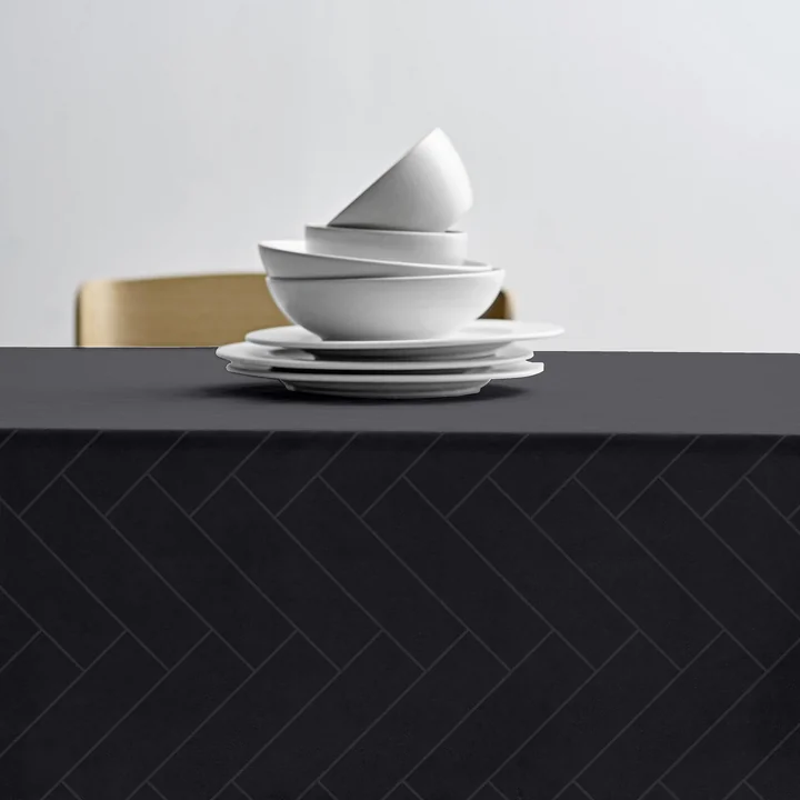 Tiles Damask Table cloth from Södahl