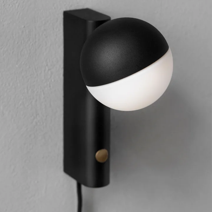 Balancer Mini wall lamp from Northern