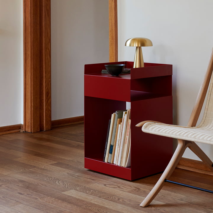 Rotate side table, merlot from & Tradition