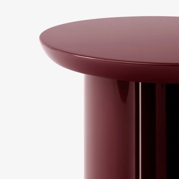 Tung side table, burgundy red from & Tradition