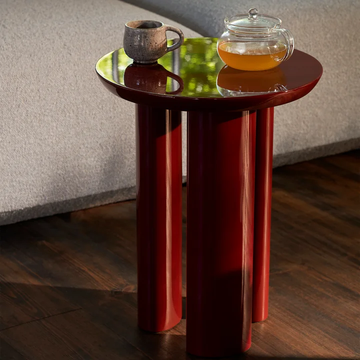 Tung side table, burgundy red from & Tradition
