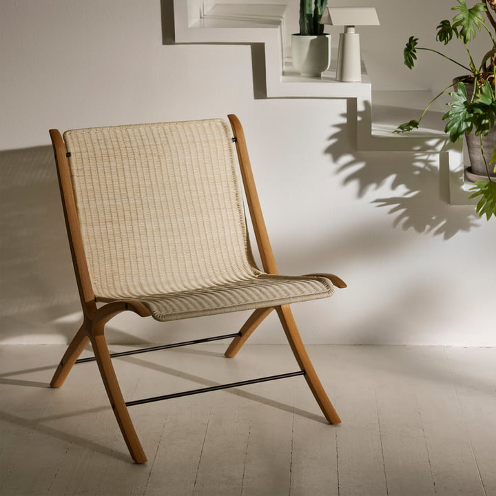 X HM10 Lounge Chair, oak lacquered from & Tradition