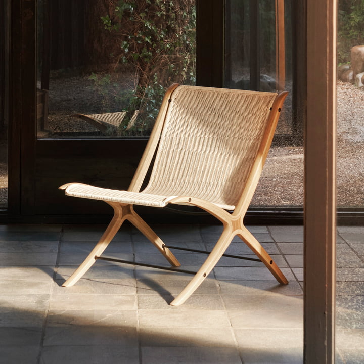 X HM10 Lounge Chair, oak lacquered from & Tradition