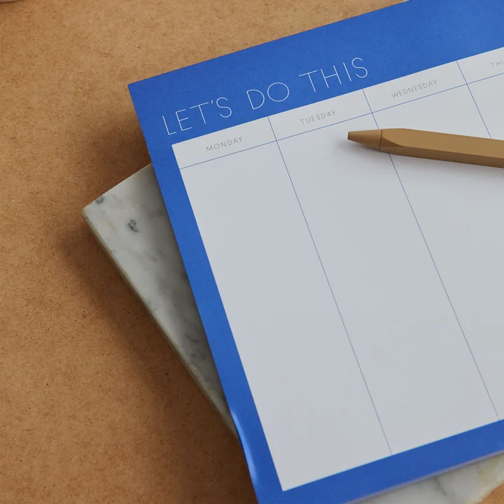 Weekly Planner A4, cobalt blue (language: English) from Design Letters