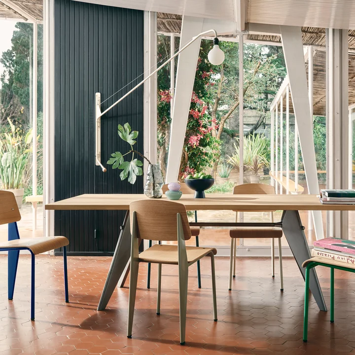 Potence Wall lamp from Vitra in the finish ecru