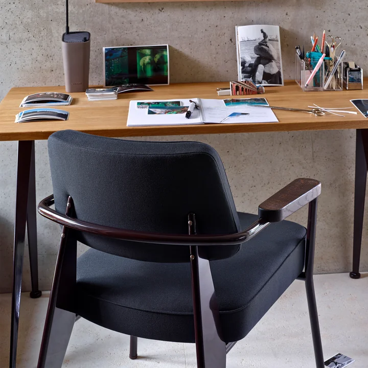 Fauteuil Direction Armchair from Vitra