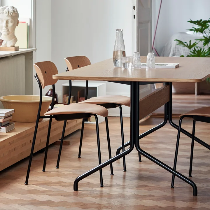 Pavilion Dining table, clear lacquered oak / black frame from & Tradition