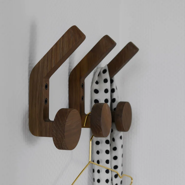 Wall hook Hank, smoked oak from vonbox