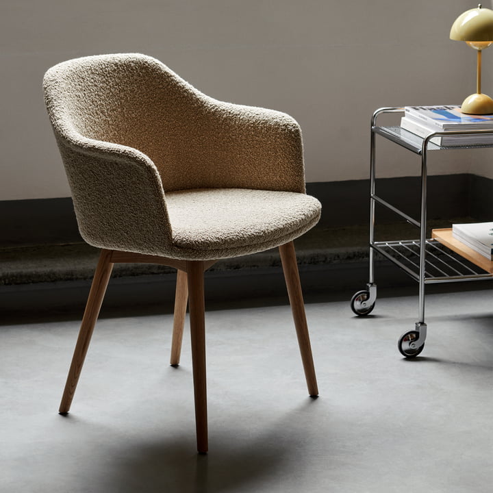 & Tradition - Rely HW79 armchair, frame oak / beige (Karakorum 003)