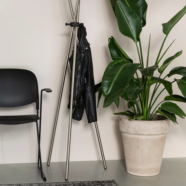 Sticks Livingstone wardrobe in the color satin