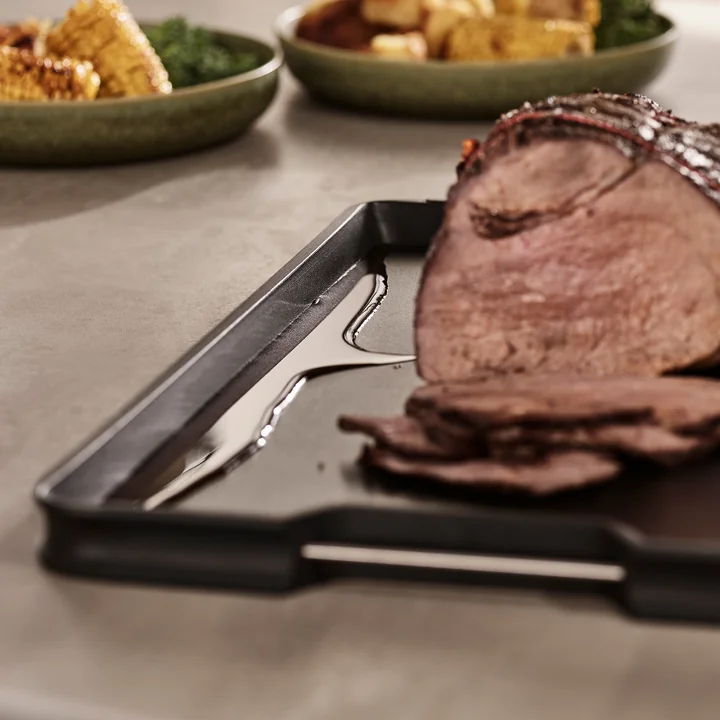 Cut & Carve Plus from Joseph Joseph