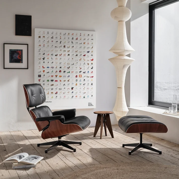 Eames Lounge Chair & Ottoman - Tabouret Solvay Stool by Vitra