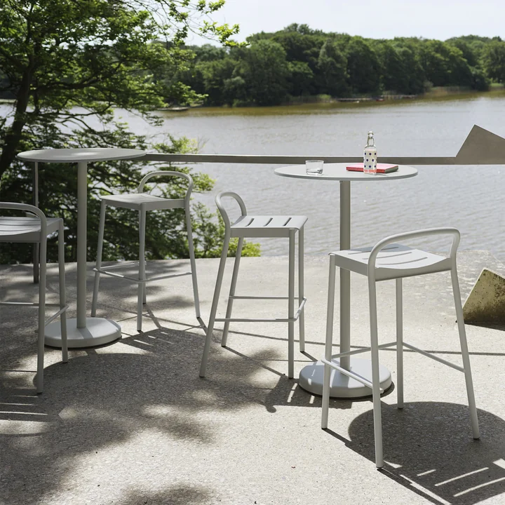 Linear Steel Bar stool outdoor from Muuto