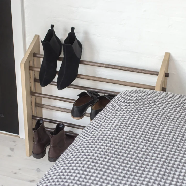 Roon & Rahn Moodstand Shoe rack from We Do Wood