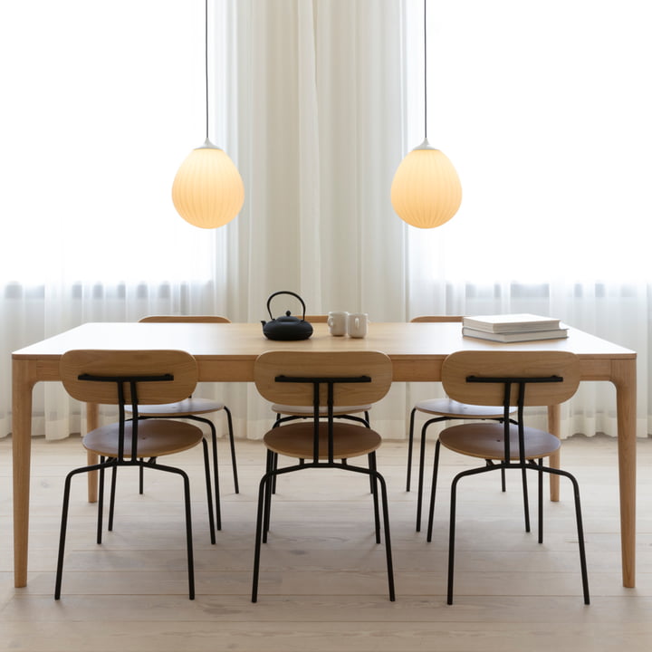 Heart'n'Soul Dining table from Umage