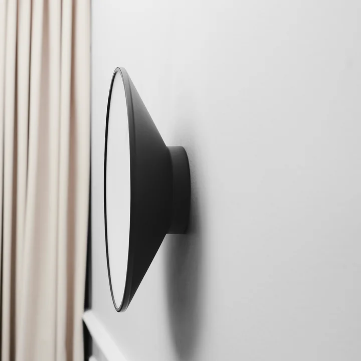 Momentt Wall clock from Gejst