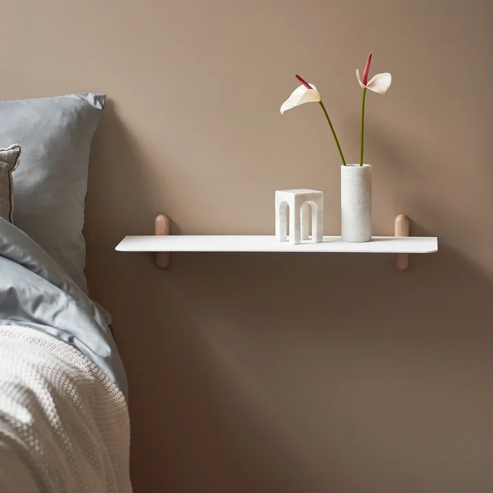 The Nivo wall shelf from Gejst