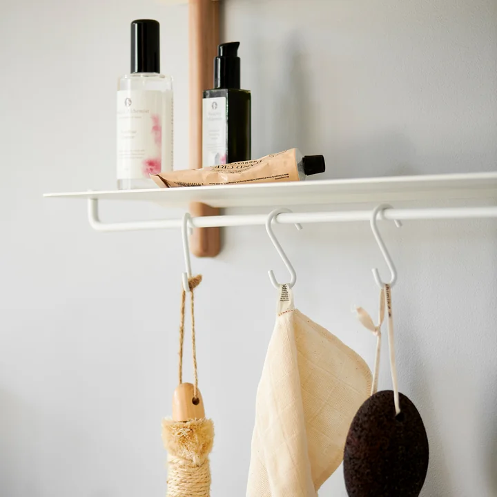 The Nivo shelf hooks from Gejst