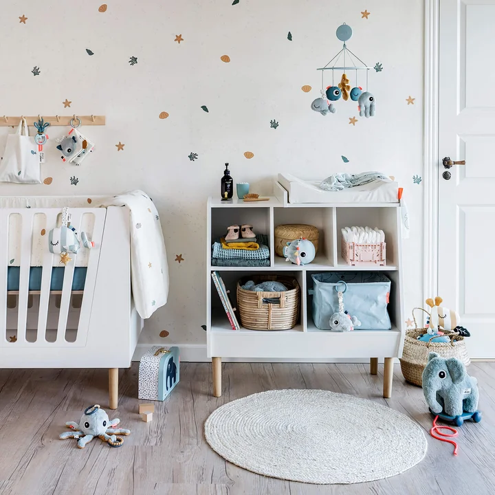 Music mobile with mirror and crib from Done by Deer