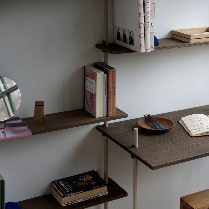 Wall Shelving System from Moebe