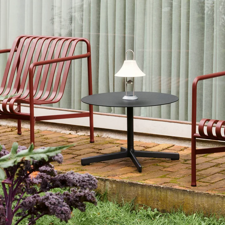 Neu Side table, Ø 60cm, anthracite by HAY