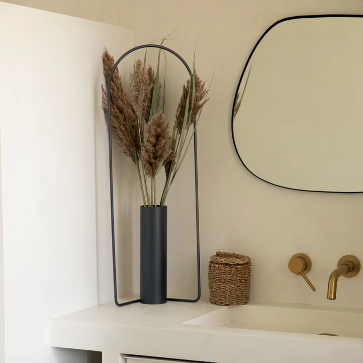 The Itac vase from Fermob