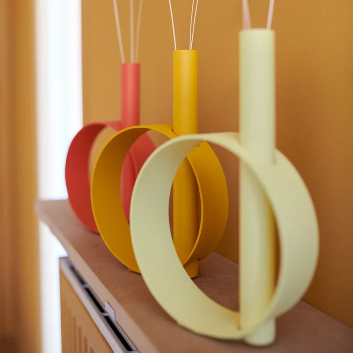 The colorful IOS vases from Fermob