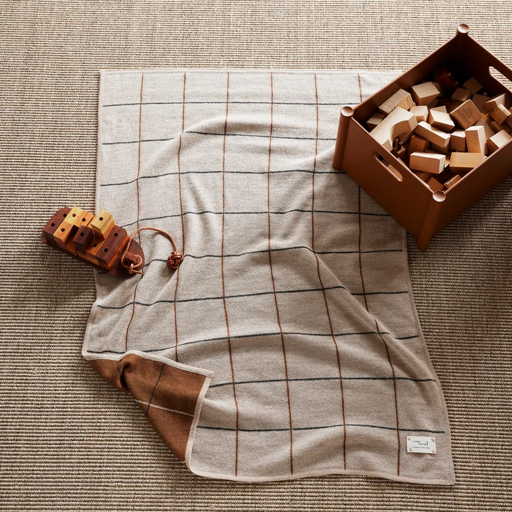 Pillar Storage Box M from Form & Refine