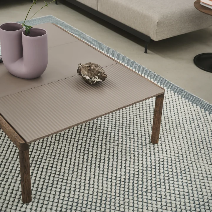 Couple coffee table and Pebble rug from Muuto