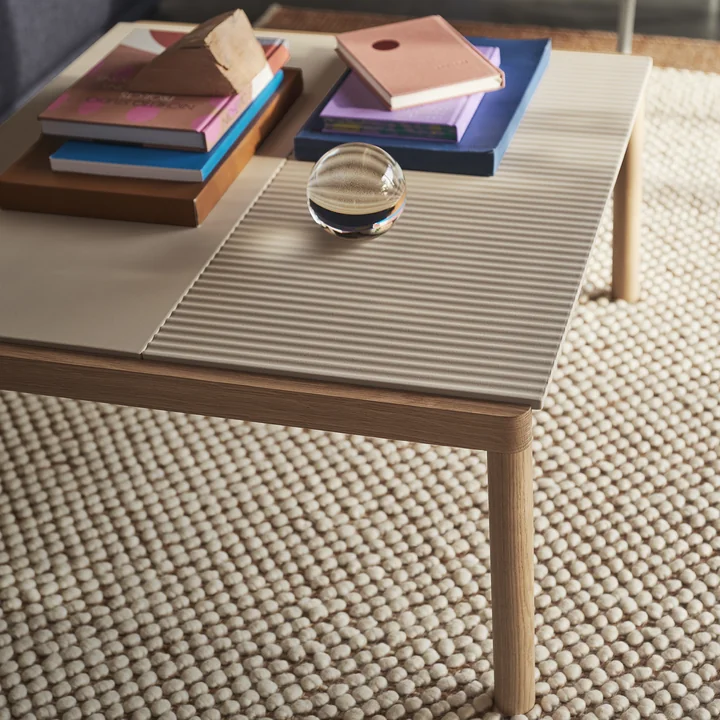 Couple coffee table and Pebble rug from Muuto