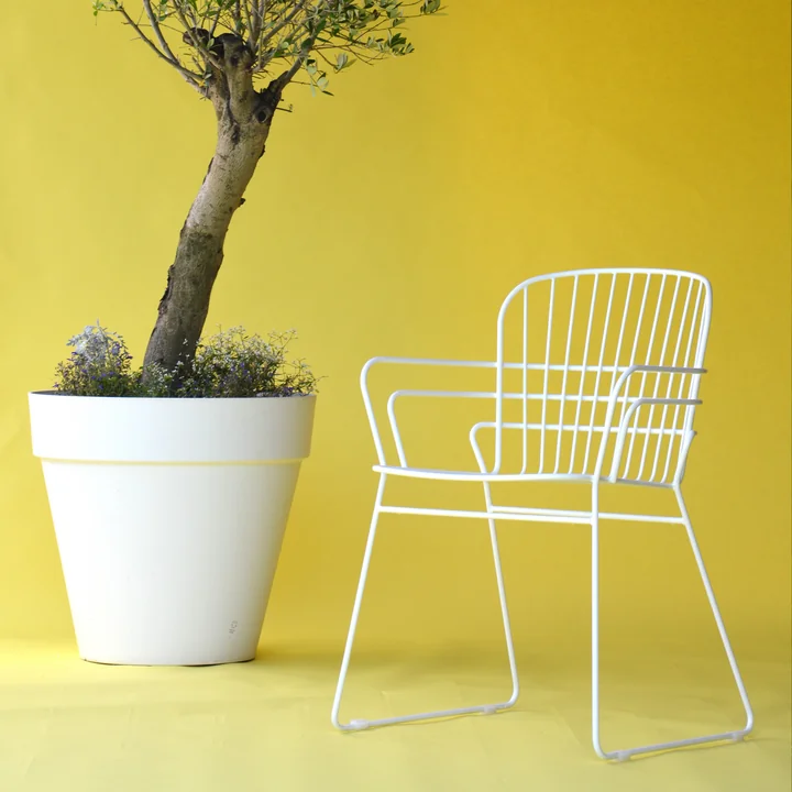 Ferly Garden armchair from Jan Kurtz