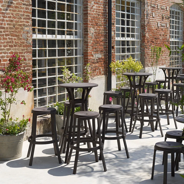 Stack Outdoor stool and combo outdoor table from Nardi