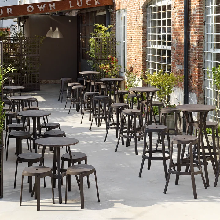 Stack Outdoor stool and combo outdoor table from Nardi
