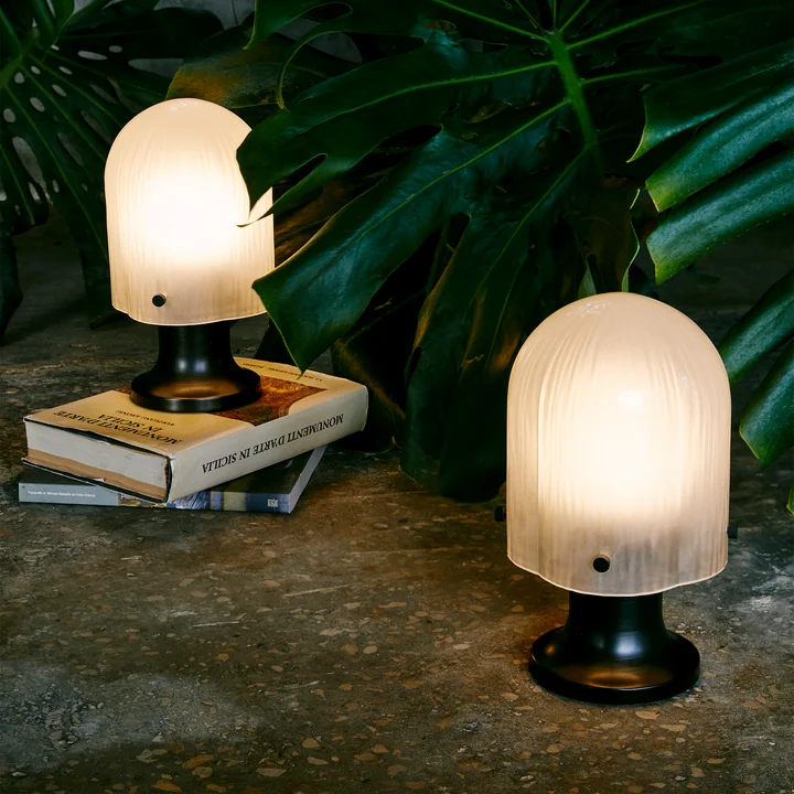 Seine Table lamp LED Outdoor from Gubi in the finish brass antique / frosted glass
