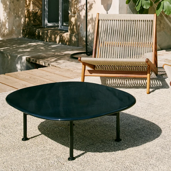 Carmel Outdoor lounge table from Gubi