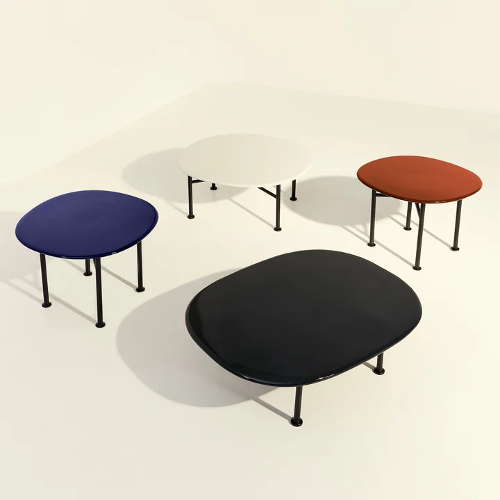 Carmel Outdoor lounge table from Gubi