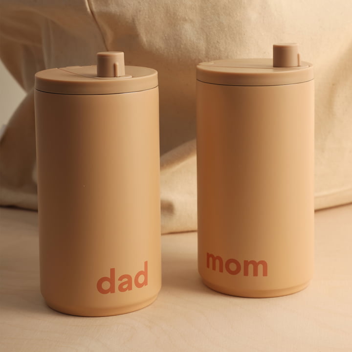 Travel Mug from Design Letters in the version Mom and Dad / beige