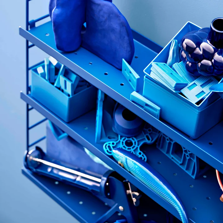 String - Pocket Metal wall shelf