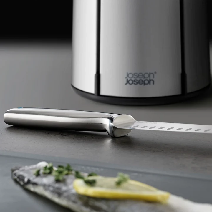 Elevate Knife carousel, 5-piece knife set with rotating knife block, stainless steel by Joseph Joseph