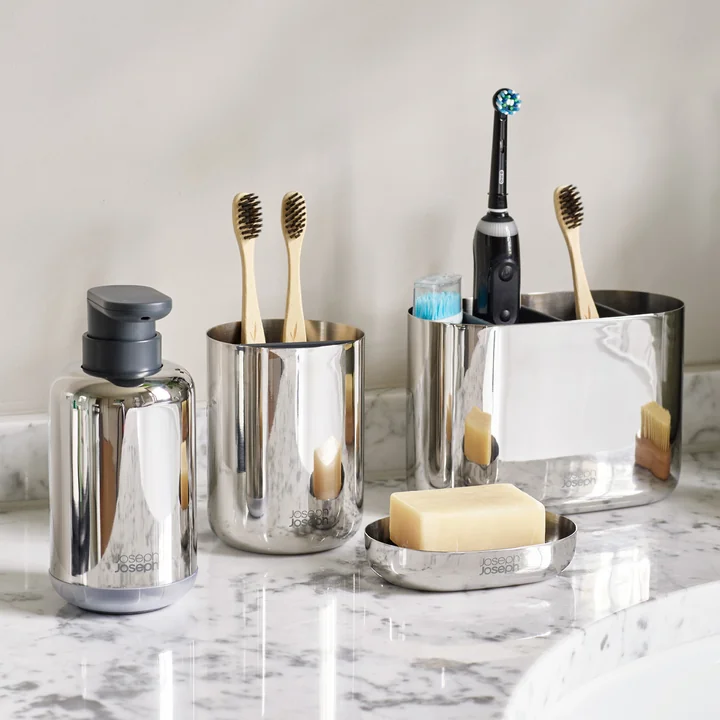 EasyStore Luxe Bath articles from Joseph Joseph