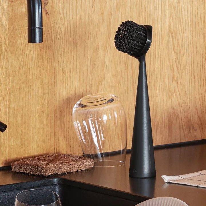 Nylon dishwashing brush with replaceable brush head, black from Eva Solo