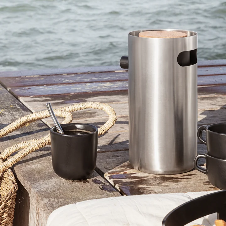 Nordic Kitchen Pump thermos, stainless steel from Eva Solo