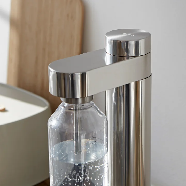 Brus Water bubbler from Stelton in the steel version