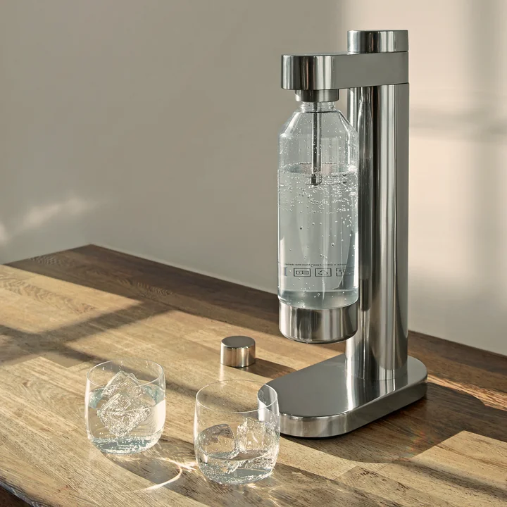 Brus Water bubbler from Stelton in the steel version
