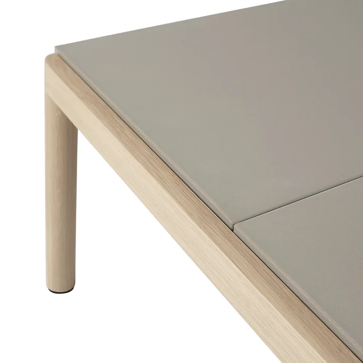 Couple Coffee table from Muuto in the finish Sand/Oak