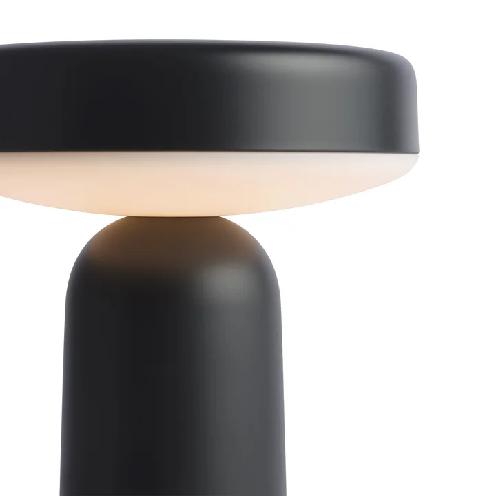 Ease Portable LED Outdoor Battery lamp from Muuto in the color black