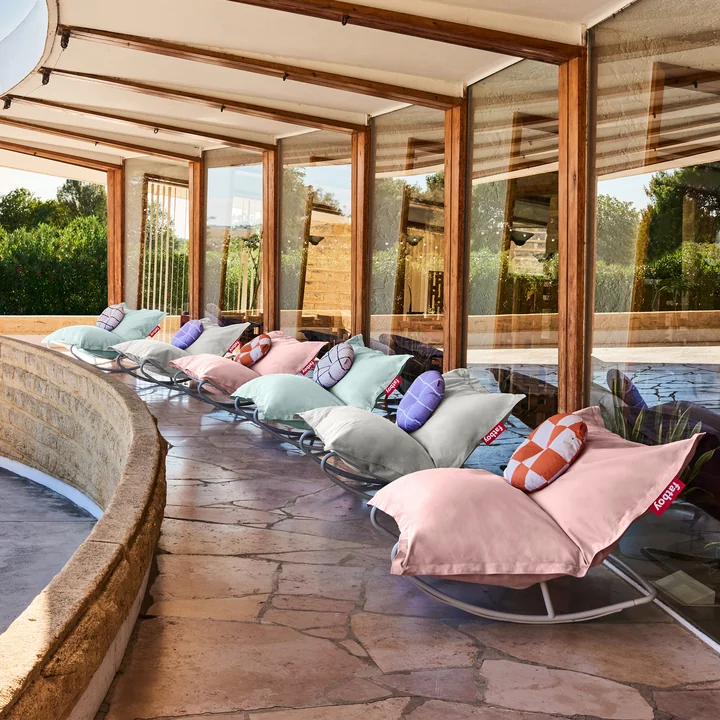 Fatboy - Action set: Rock 'n' Roll Lounge Chair, light gray + Original Outdoor Beanbag, blossom