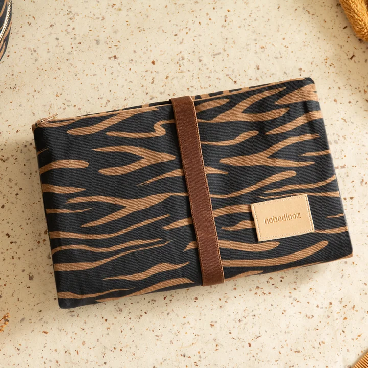 Hyde Park Changing mat from Nobodinoz