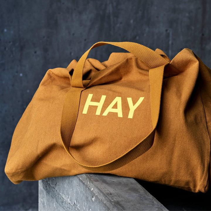 Hay - Weekend Bag No 2. mango